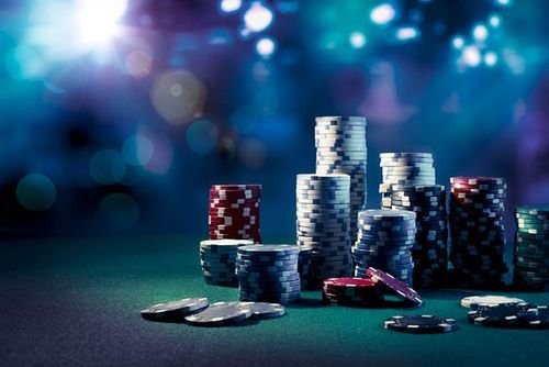 Filipino players browsing diwataplay sports and casino games on mobile